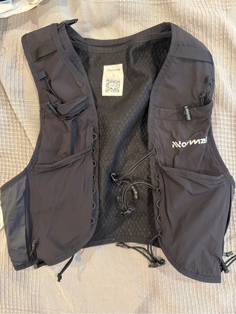 NNormal running vest